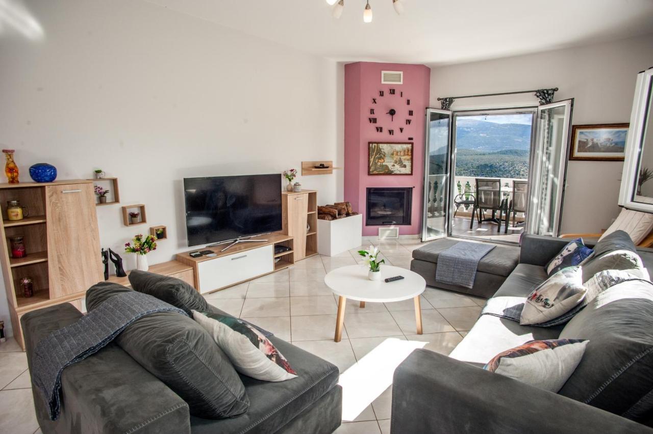 Nikos Apartments Spacious And Panoramic Argostolion Dış mekan fotoğraf